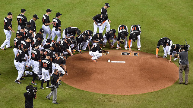 Marlins honor Jose Fernandez