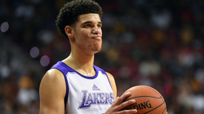 Lonzo Ball Agrees With Dad LaVar’s Assessment Of His Bad Lakers Debut